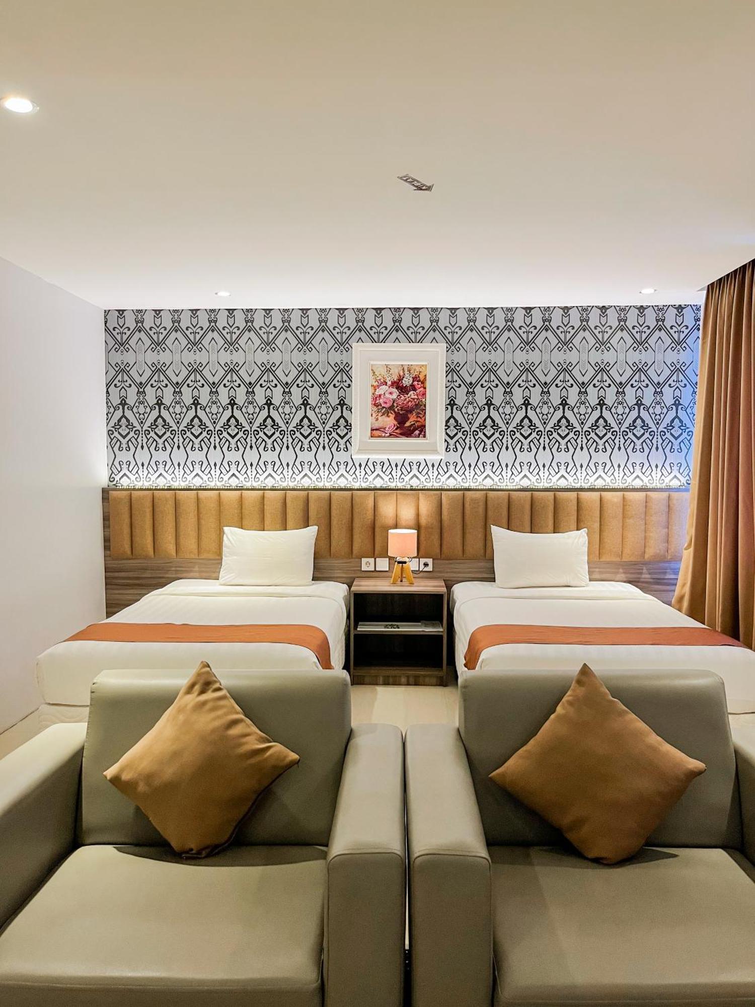 Sm Tower Hotel And Convention Berau Tanjung Redep Exterior foto